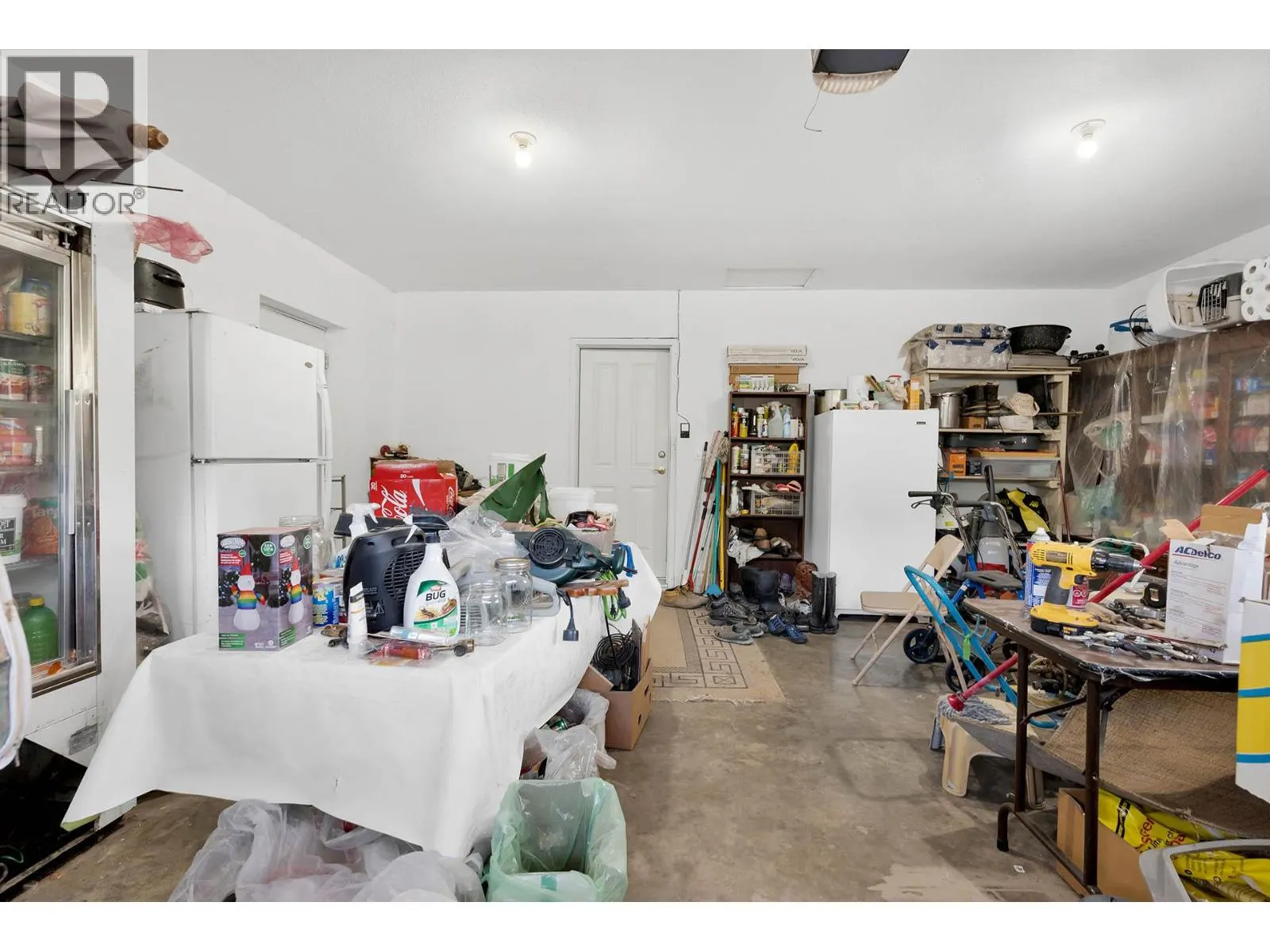 1585 LANCE Road