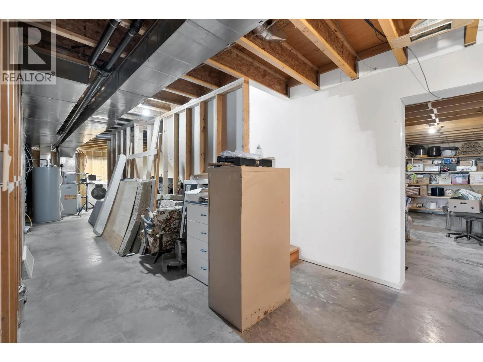 1585 LANCE Road