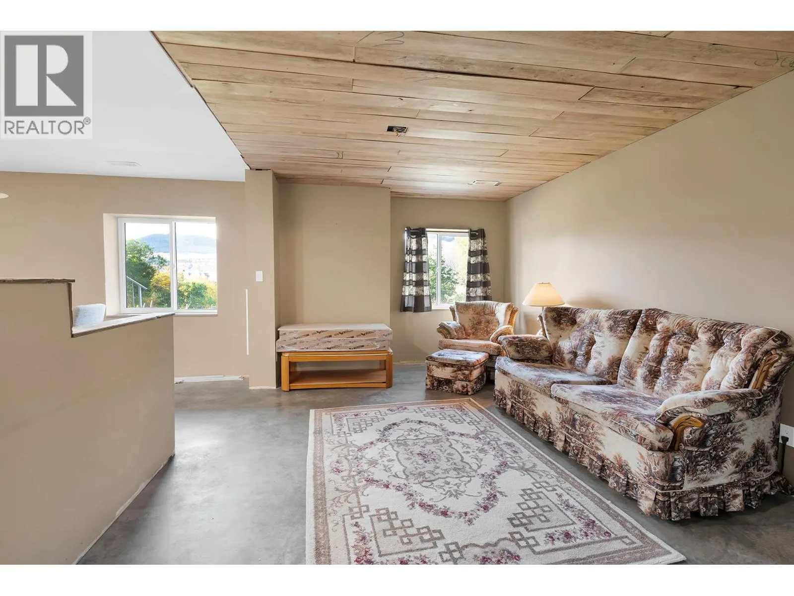 1585 LANCE Road