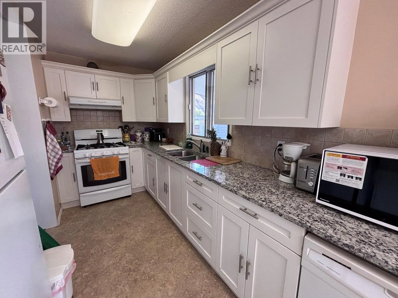 2621 SANDPIPER Drive