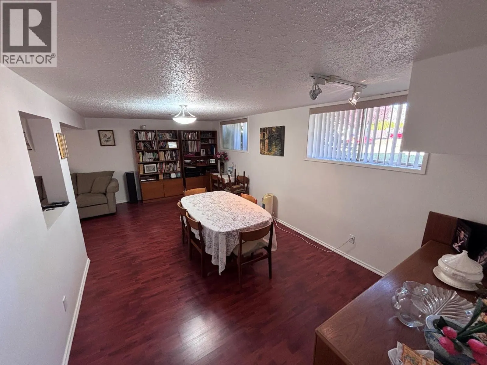 2621 SANDPIPER Drive