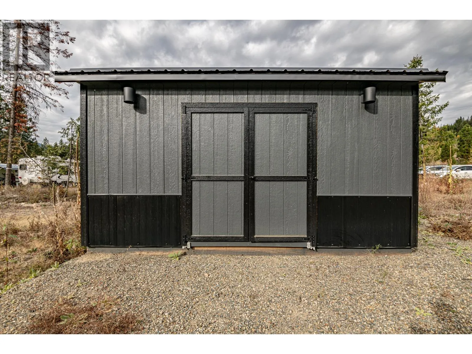 6072 Arnold Road