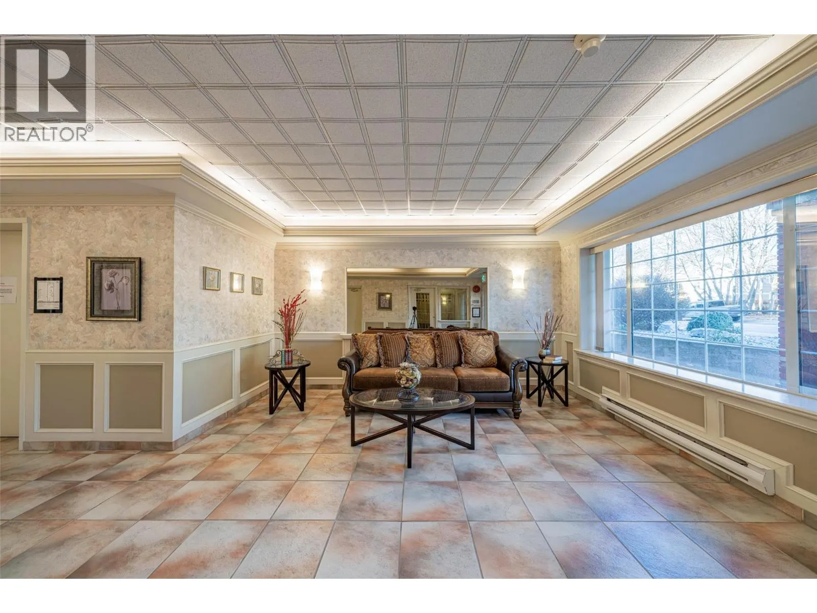 945 Lawrence Avenue Unit# 308