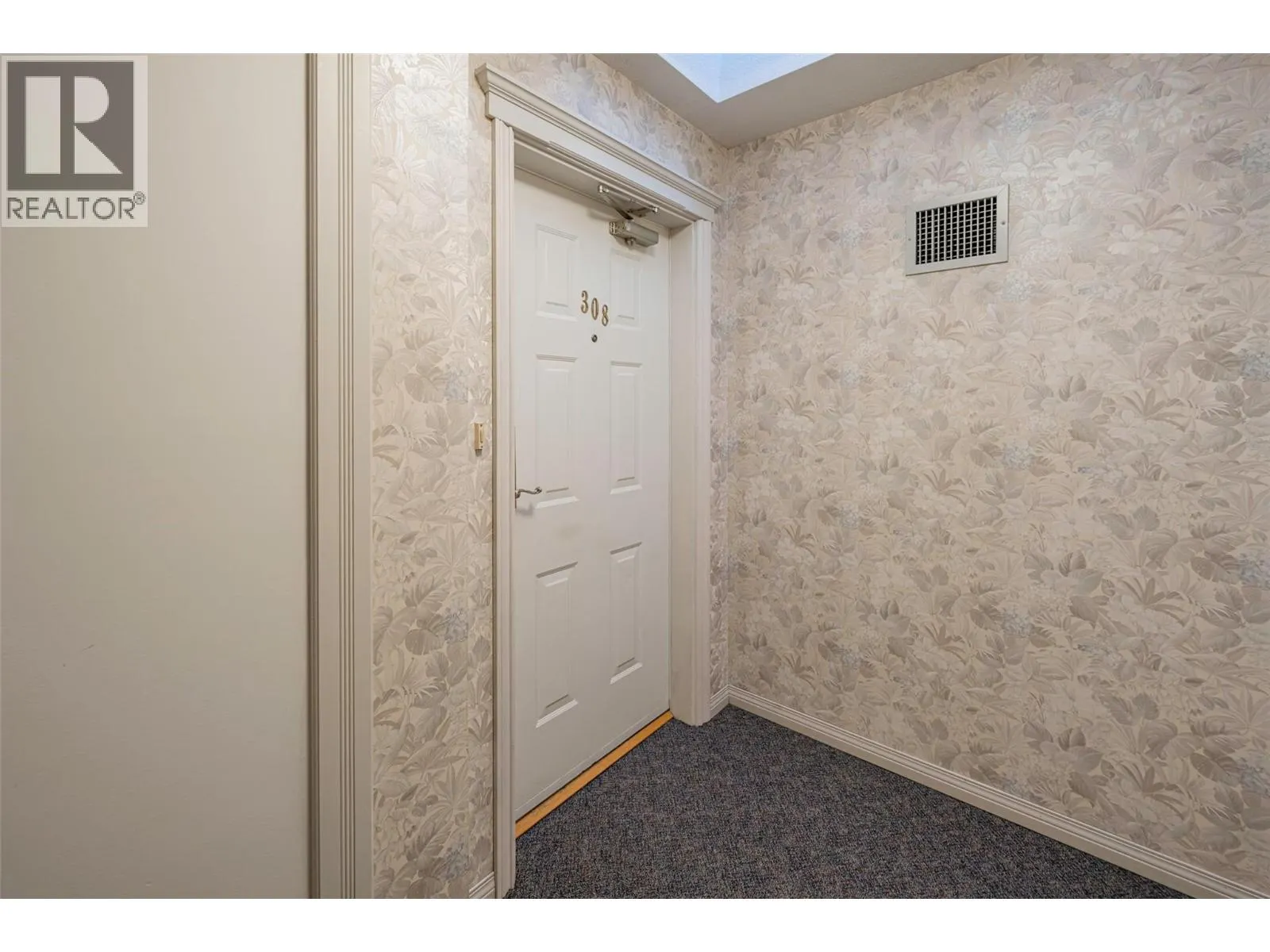 945 Lawrence Avenue Unit# 308