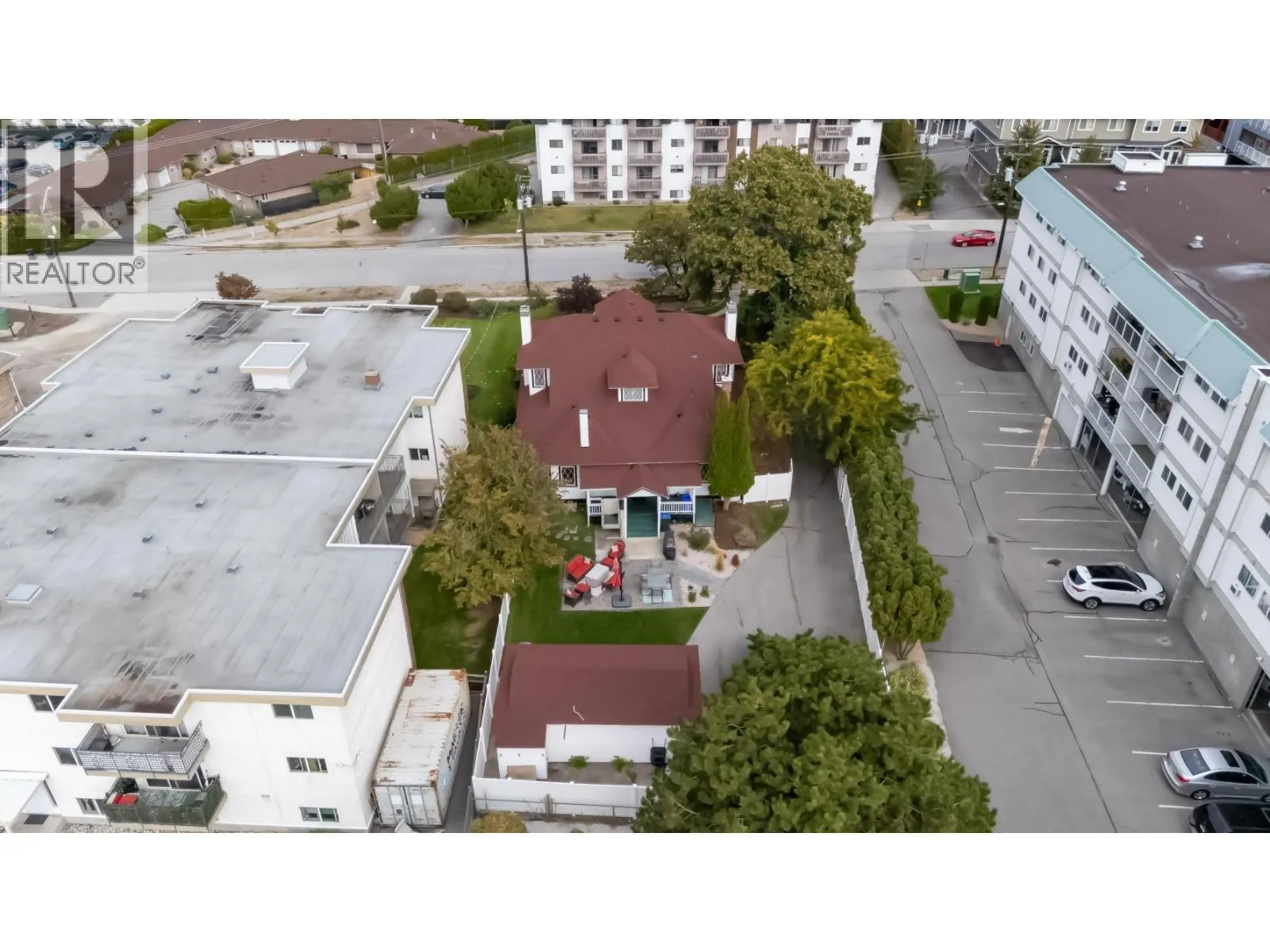 150 EDMONTON Avenue