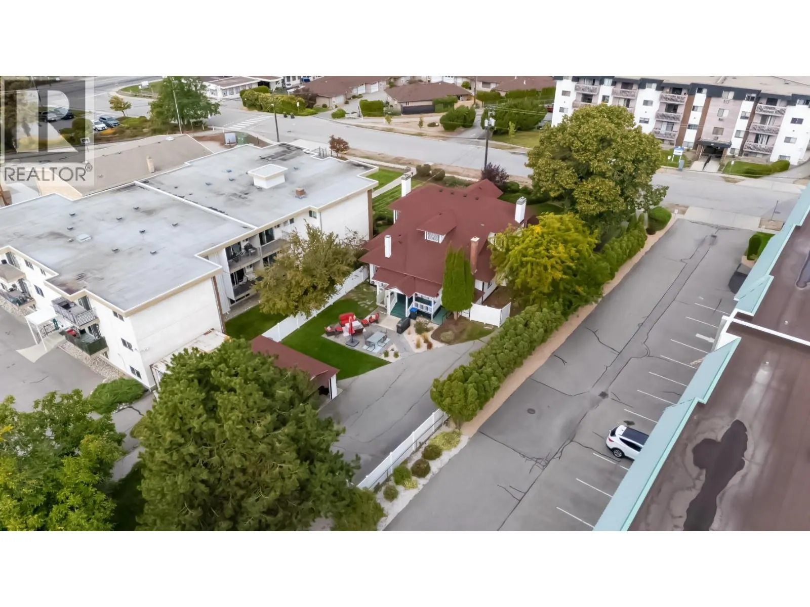 150 EDMONTON Avenue