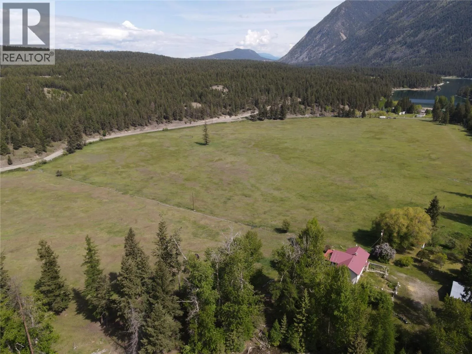5888 Lazy Lake Road