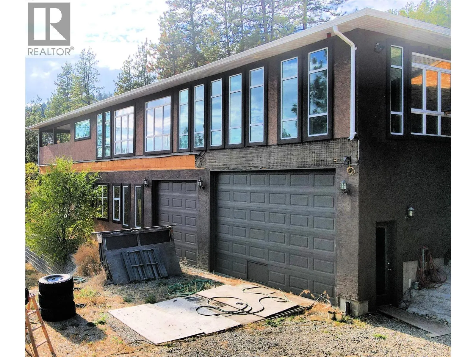 5621 Harrington Court