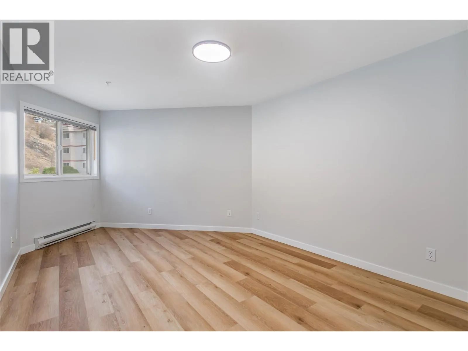 3806 35 Avenue Unit# 309