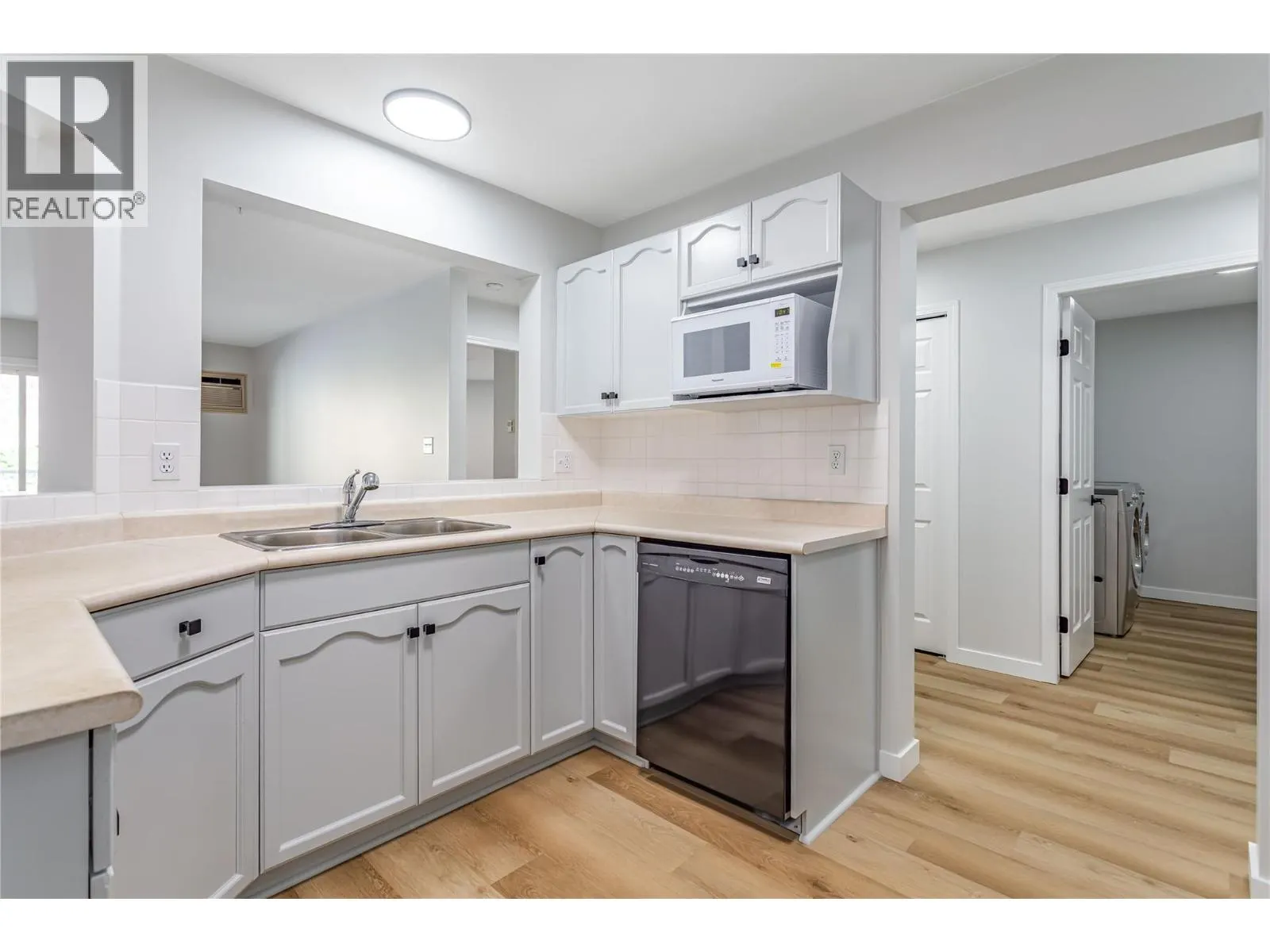 3806 35 Avenue Unit# 309