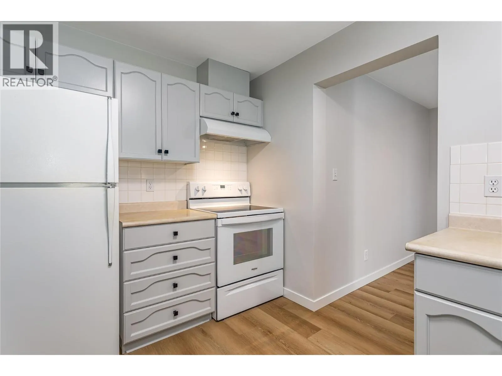 3806 35 Avenue Unit# 309