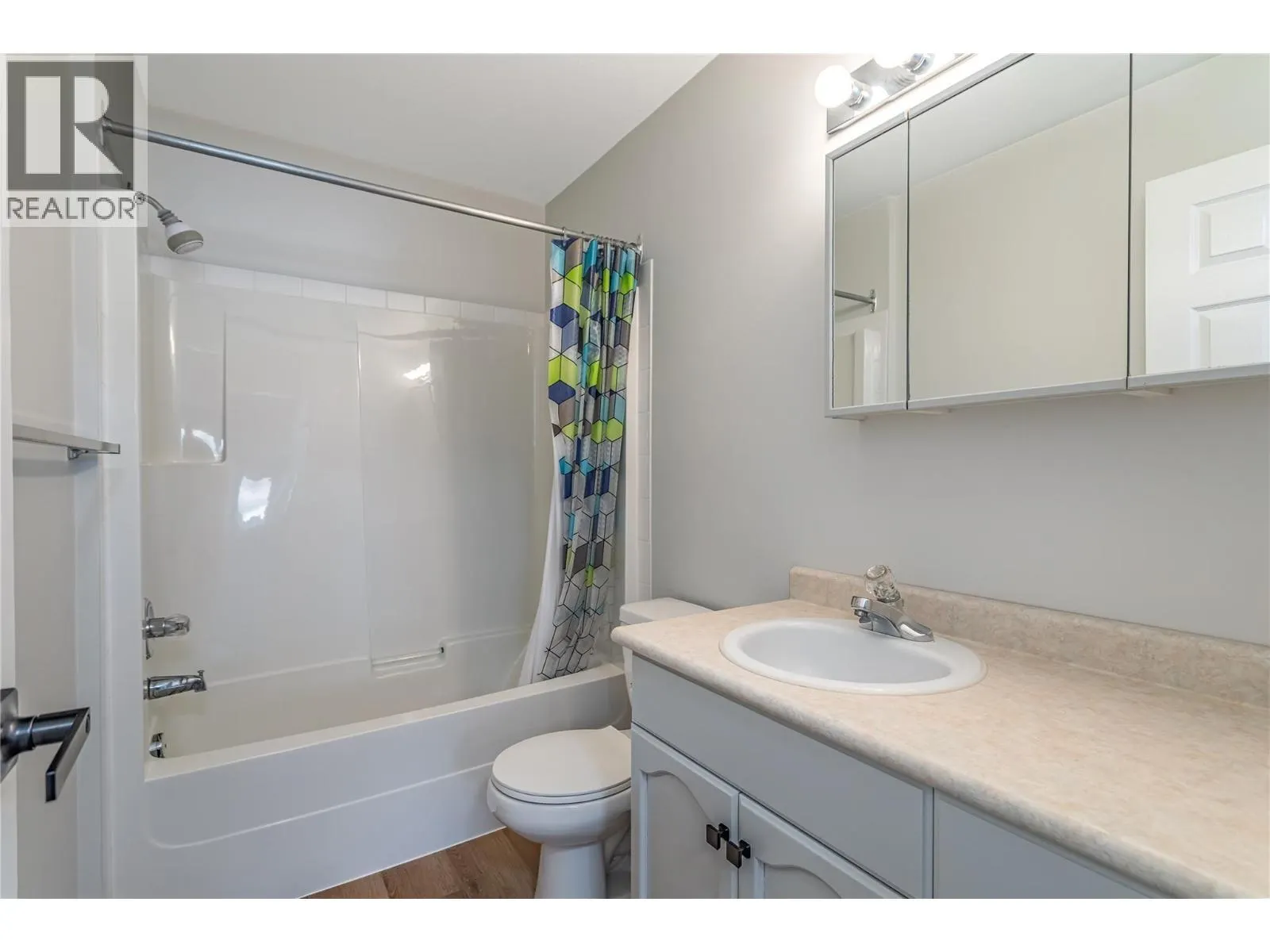 3806 35 Avenue Unit# 309