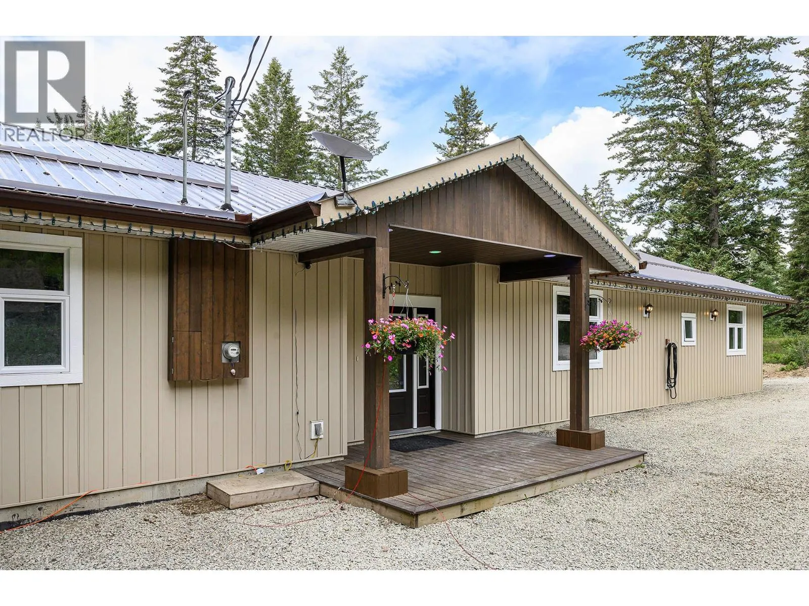 2944 McCREIGHT Road