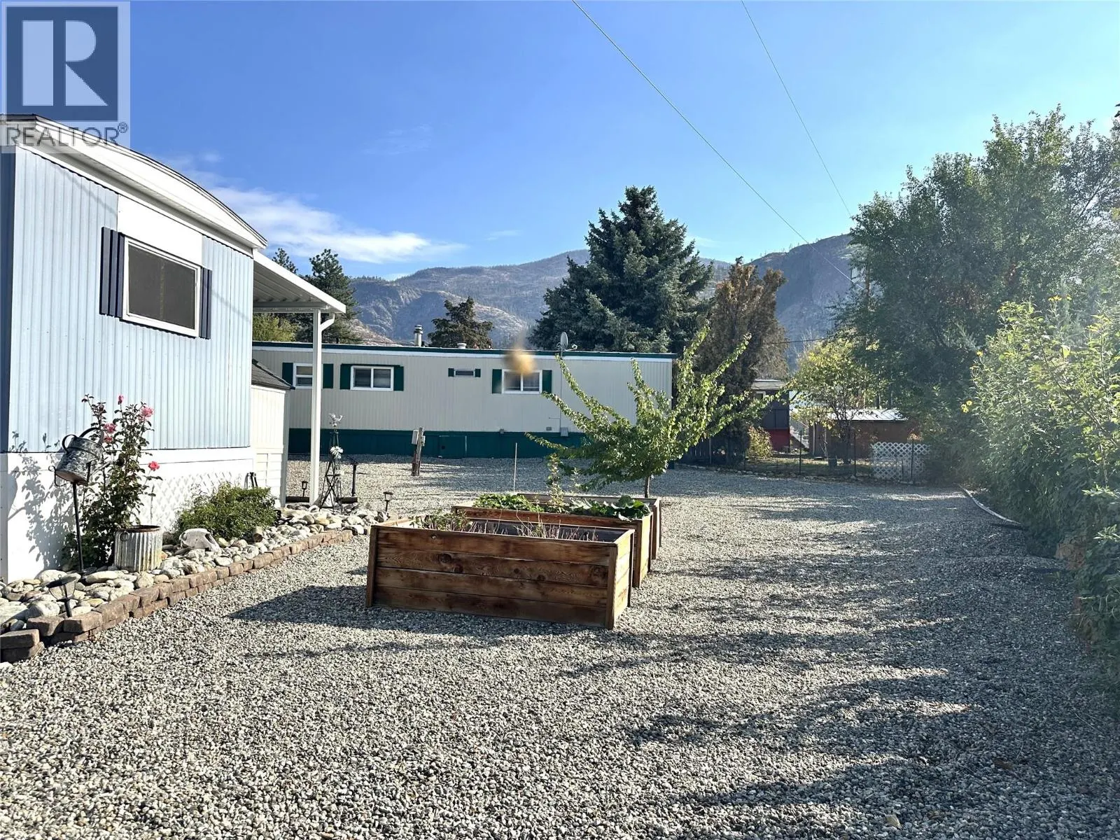 146 WILLOW Court Unit# 6B