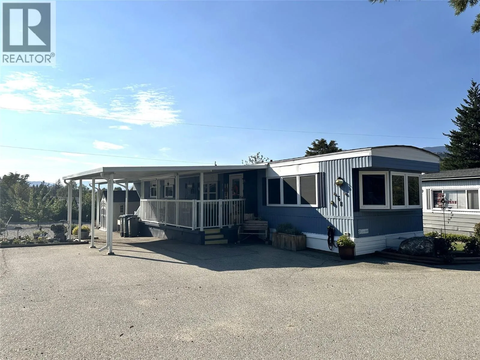 146 WILLOW Court Unit# 6B