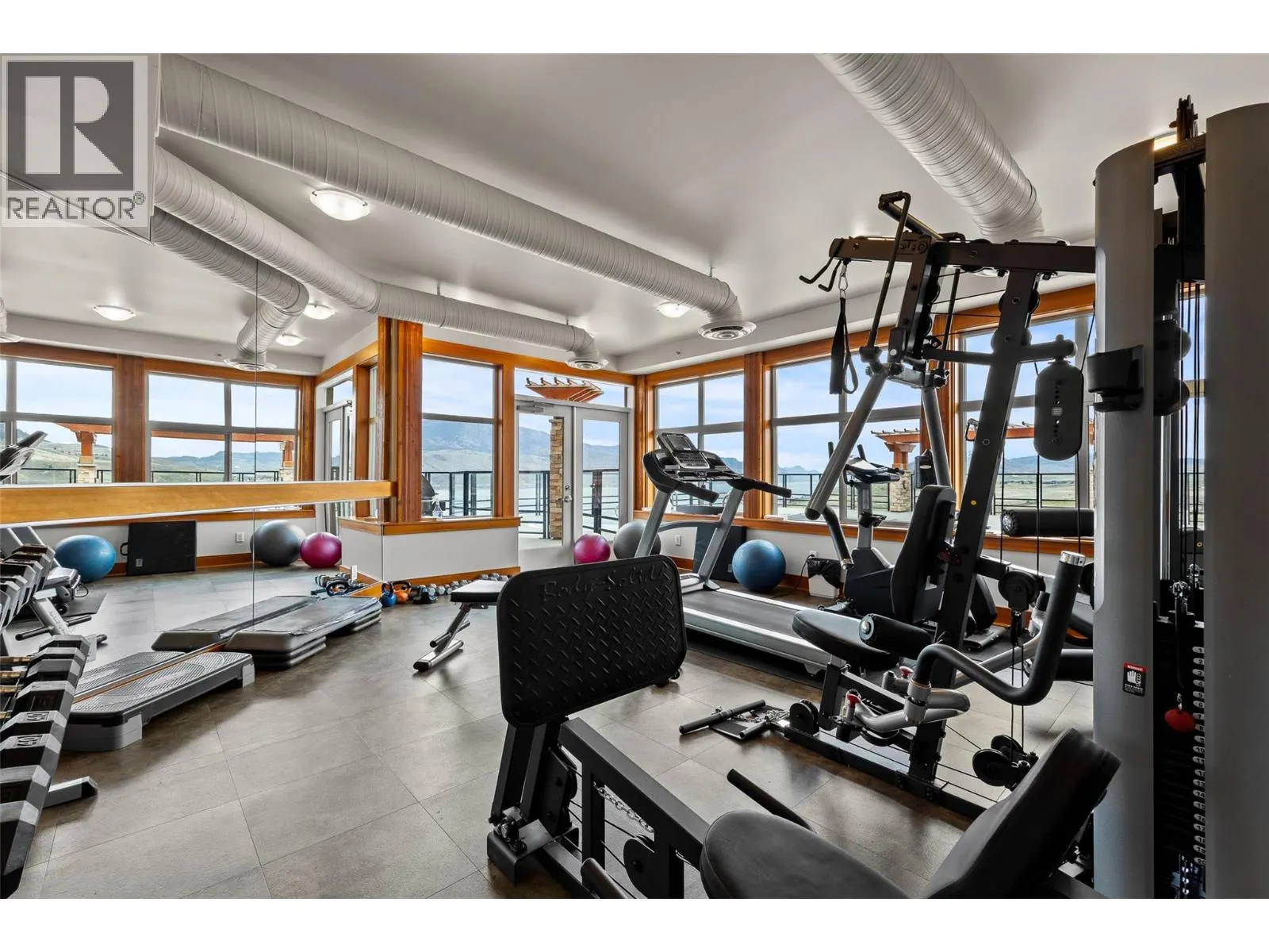 130 COLEBROOK Road Unit# 36