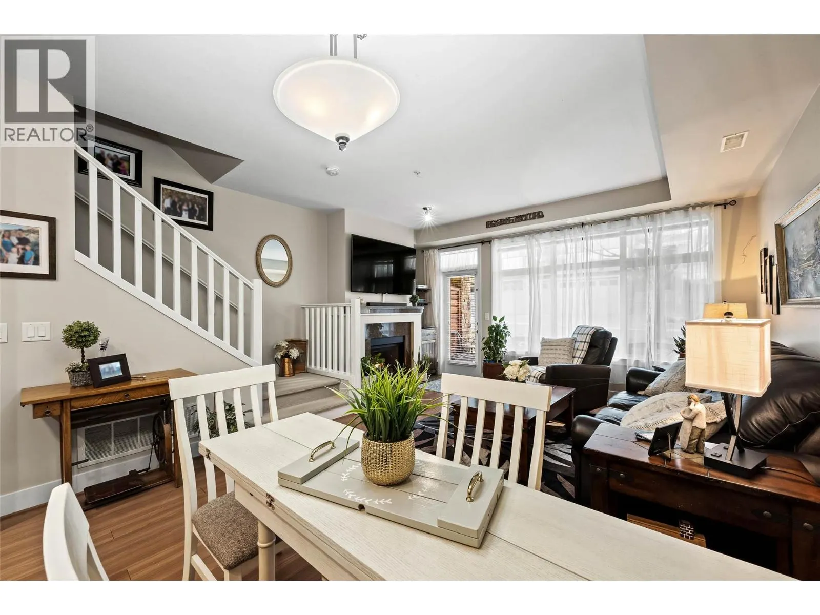 130 COLEBROOK Road Unit# 36
