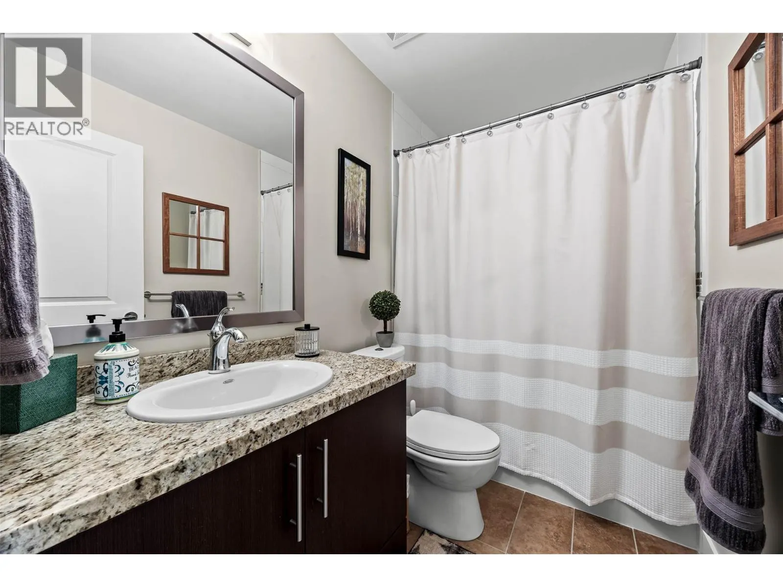 130 COLEBROOK Road Unit# 36