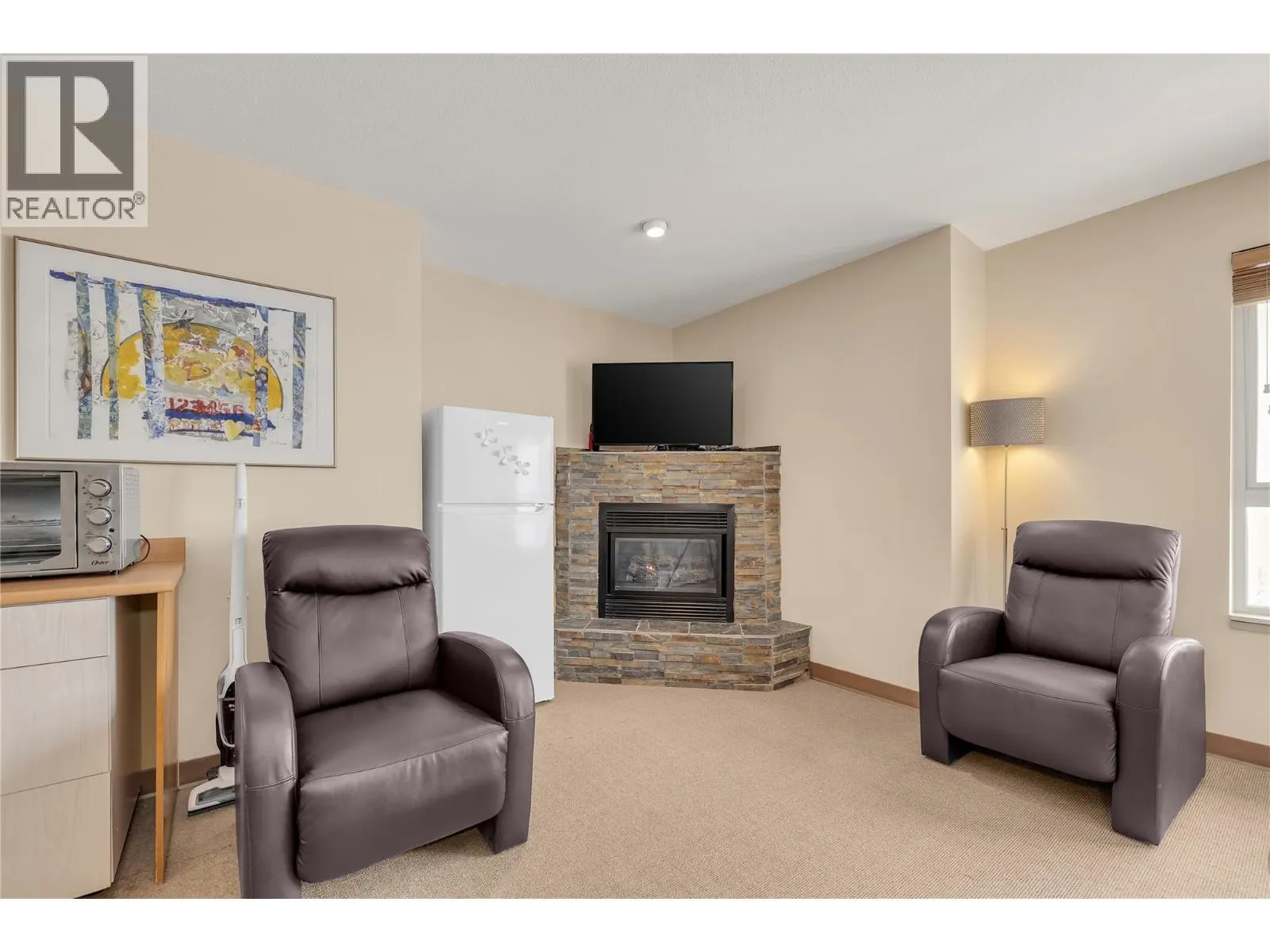 5340 Big White Road Unit# 326