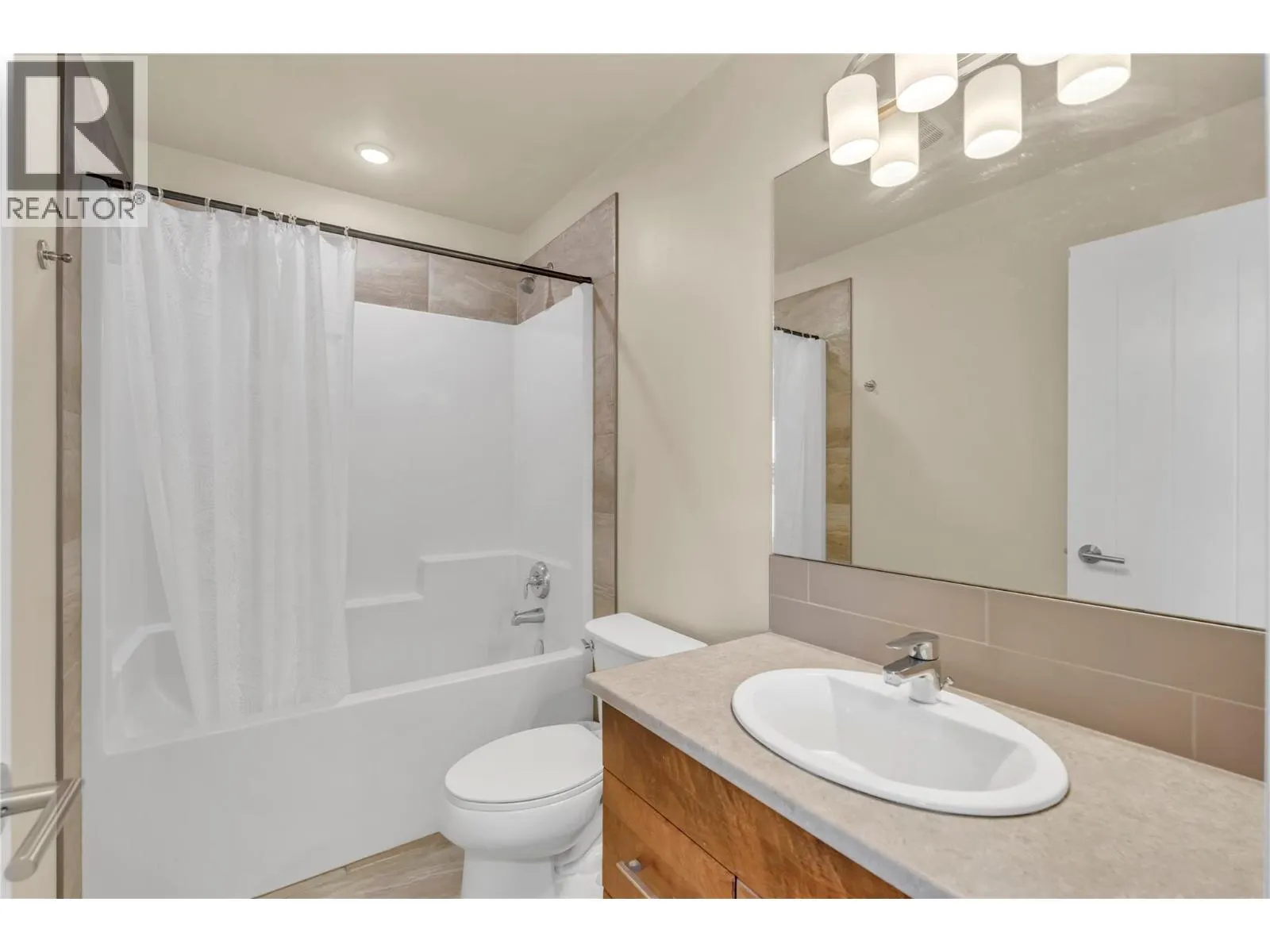 1115 HOLDEN Road Unit# 133