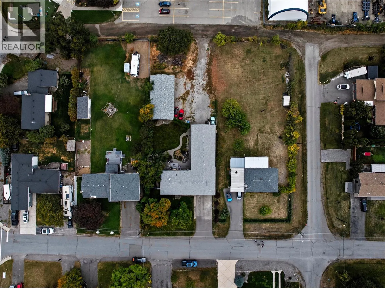 2016 Glenwood Drive