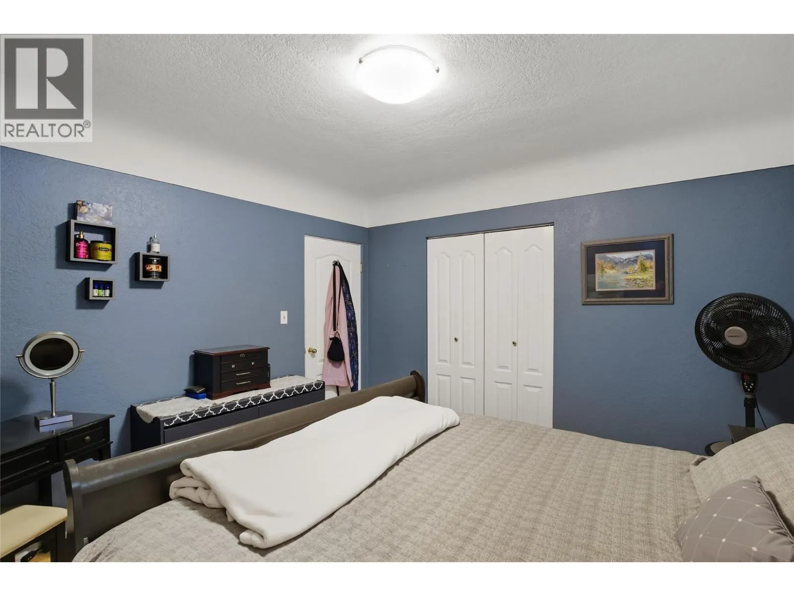 2016 Glenwood Drive