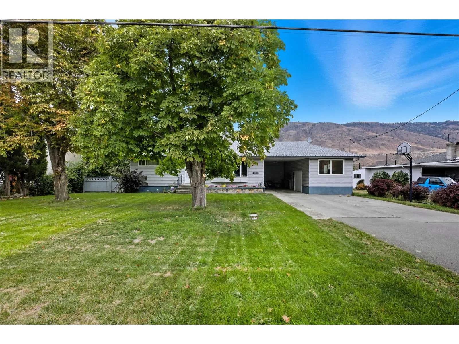 2016 Glenwood Drive