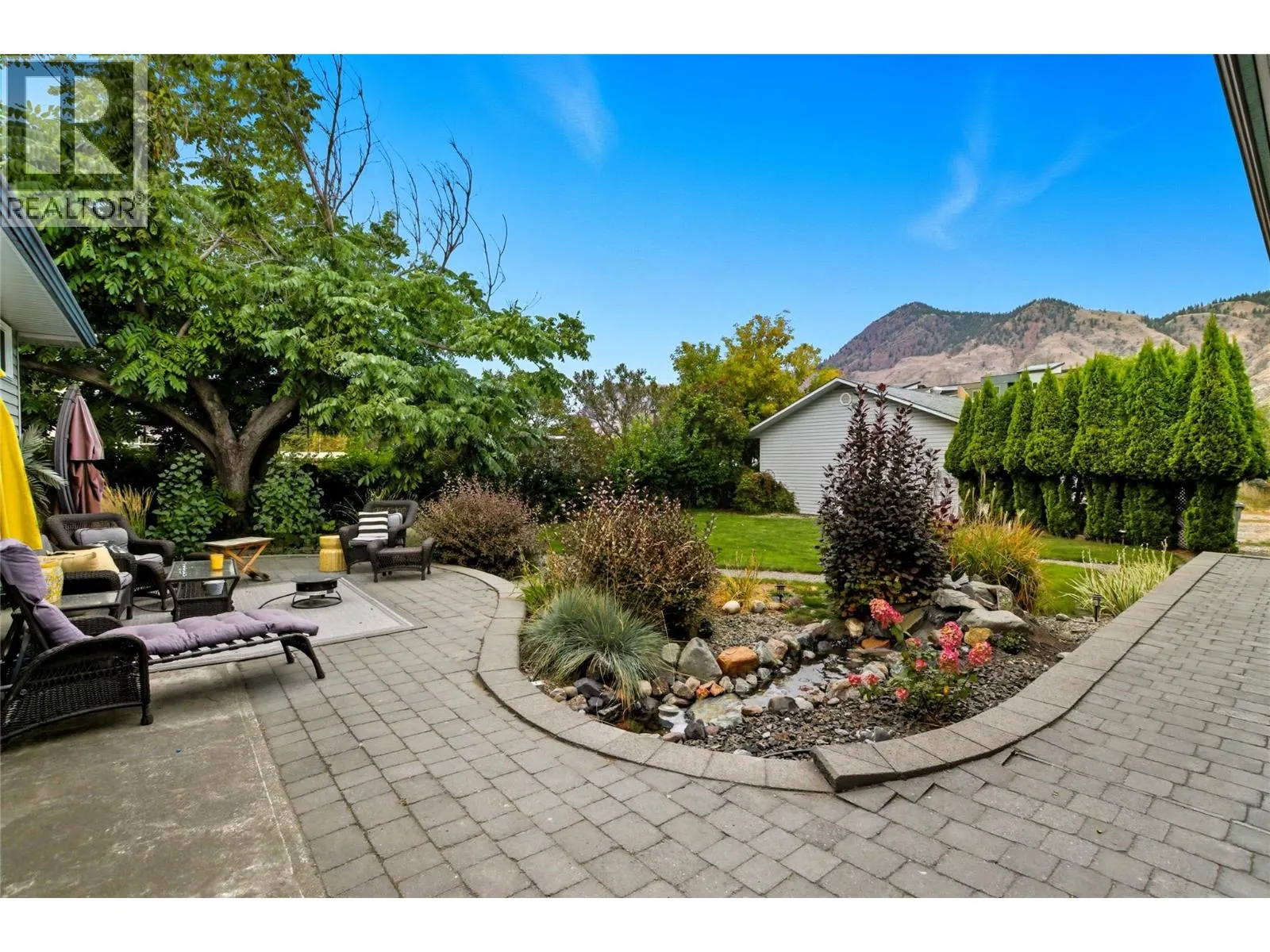 2016 Glenwood Drive
