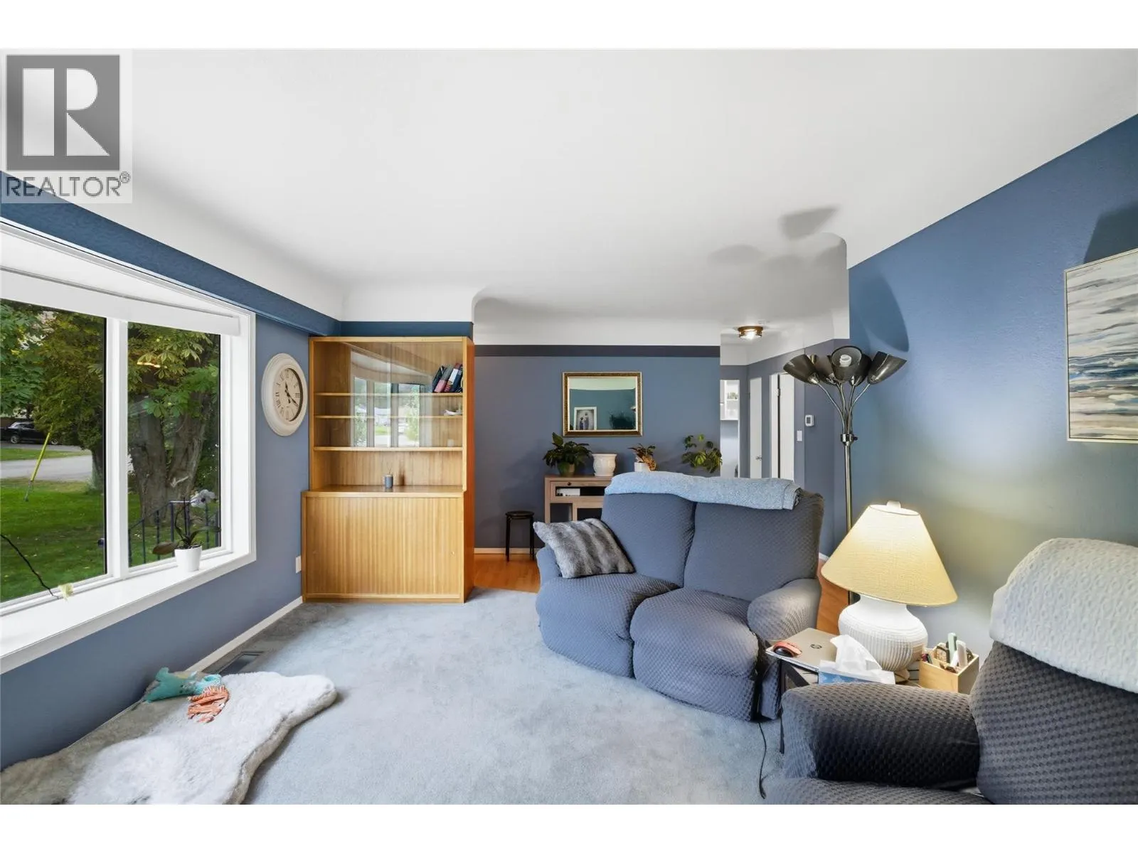 2016 Glenwood Drive