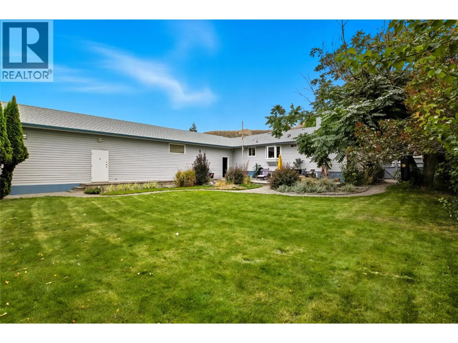 2016 Glenwood Drive