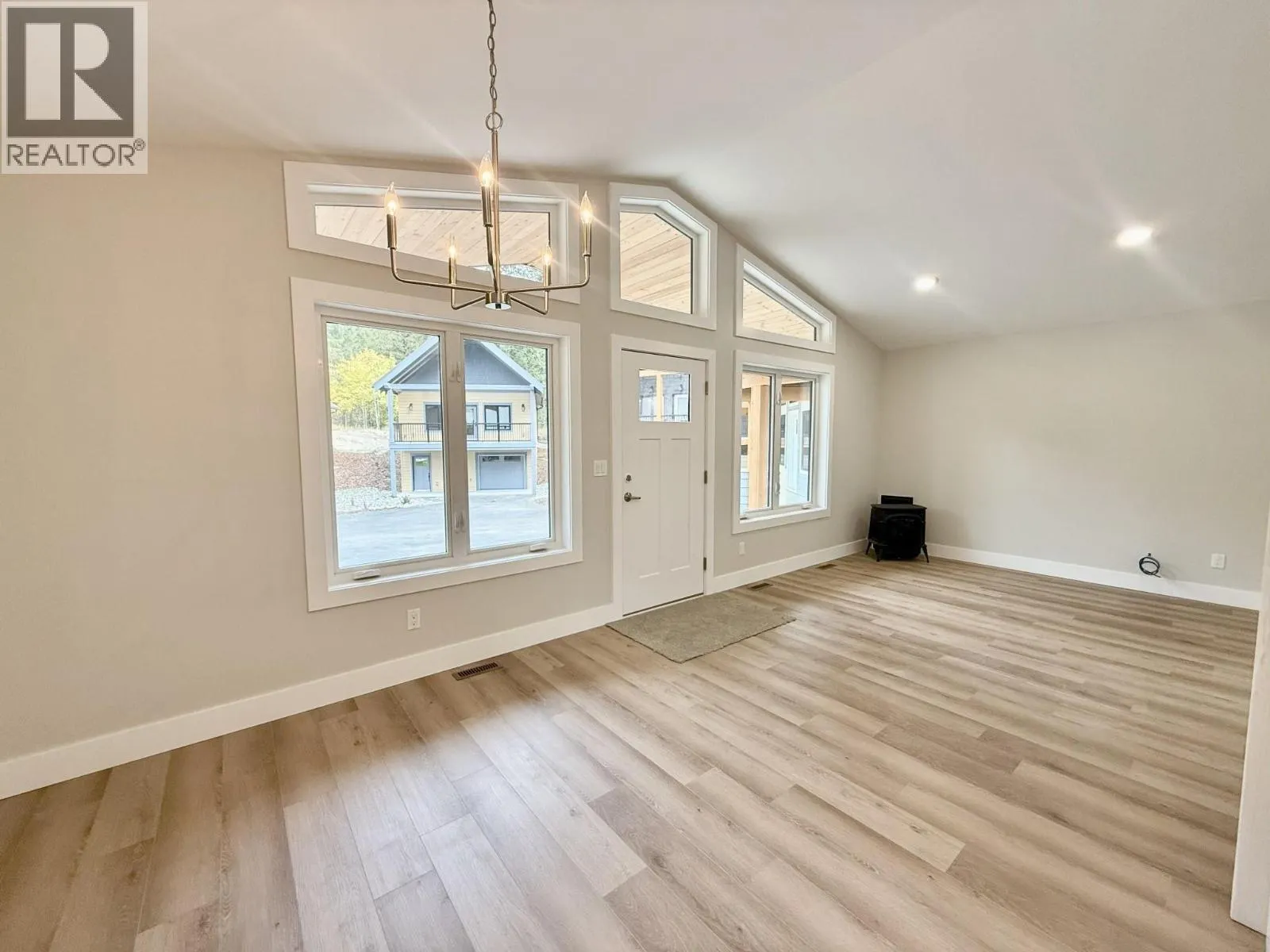 1938 Foxwood Trail Unit# 7