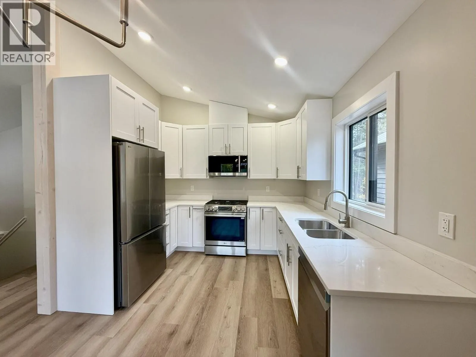 1938 Foxwood Trail Unit# 7