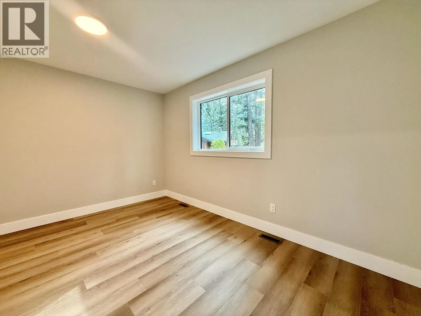 1938 Foxwood Trail Unit# 7