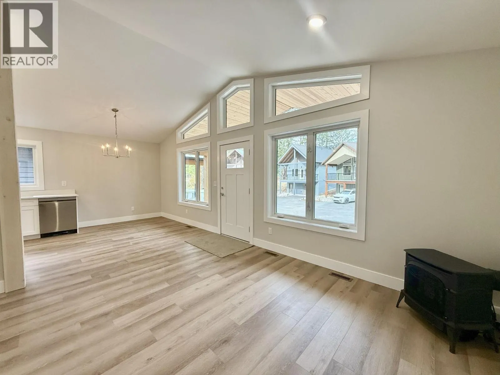 1938 Foxwood Trail Unit# 7