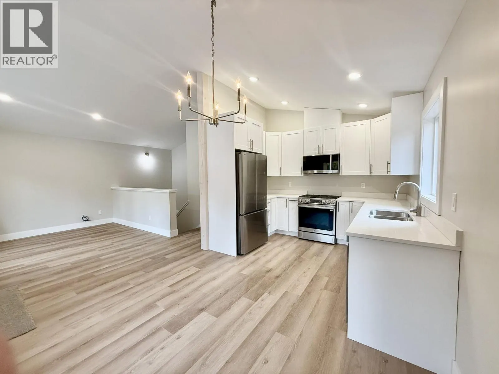1938 Foxwood Trail Unit# 7