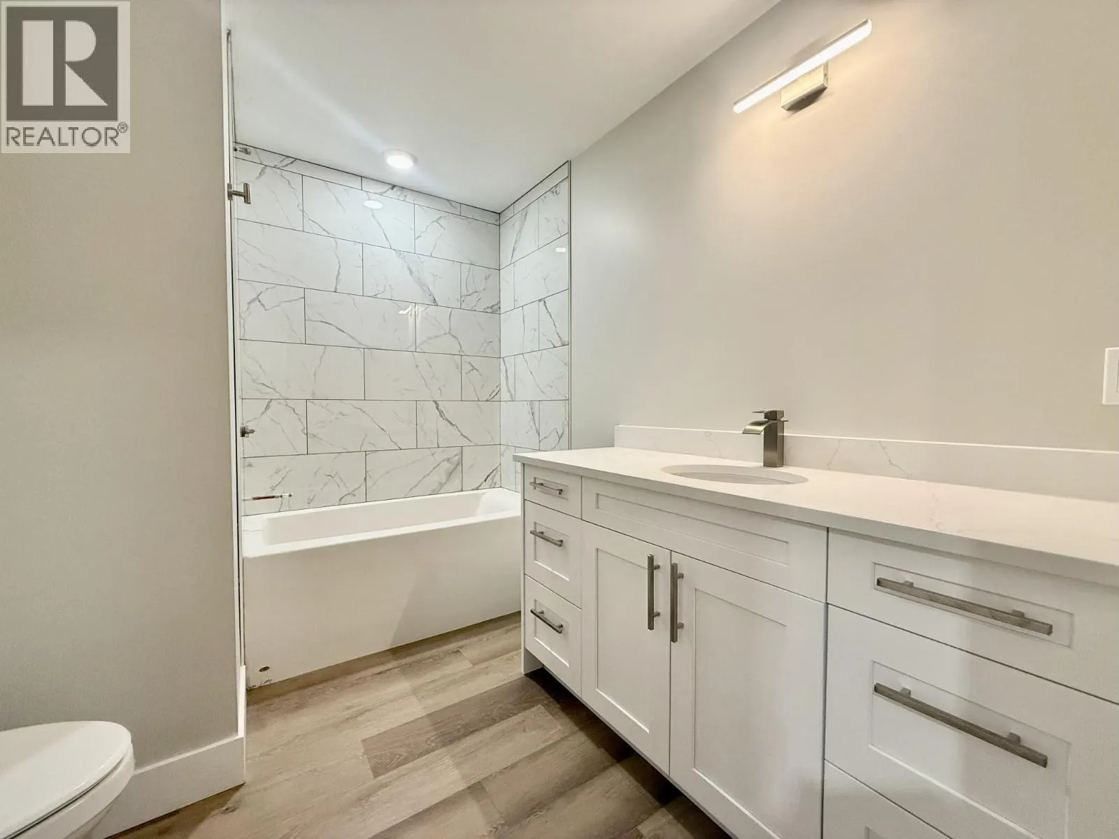 1938 Foxwood Trail Unit# 7