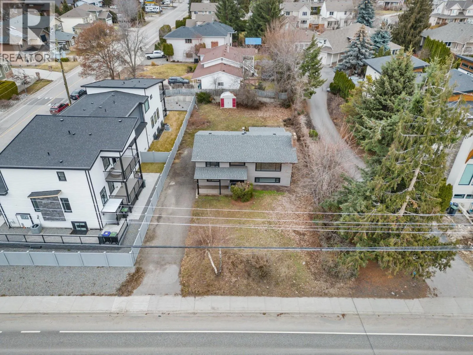 4611 Gordon Drive