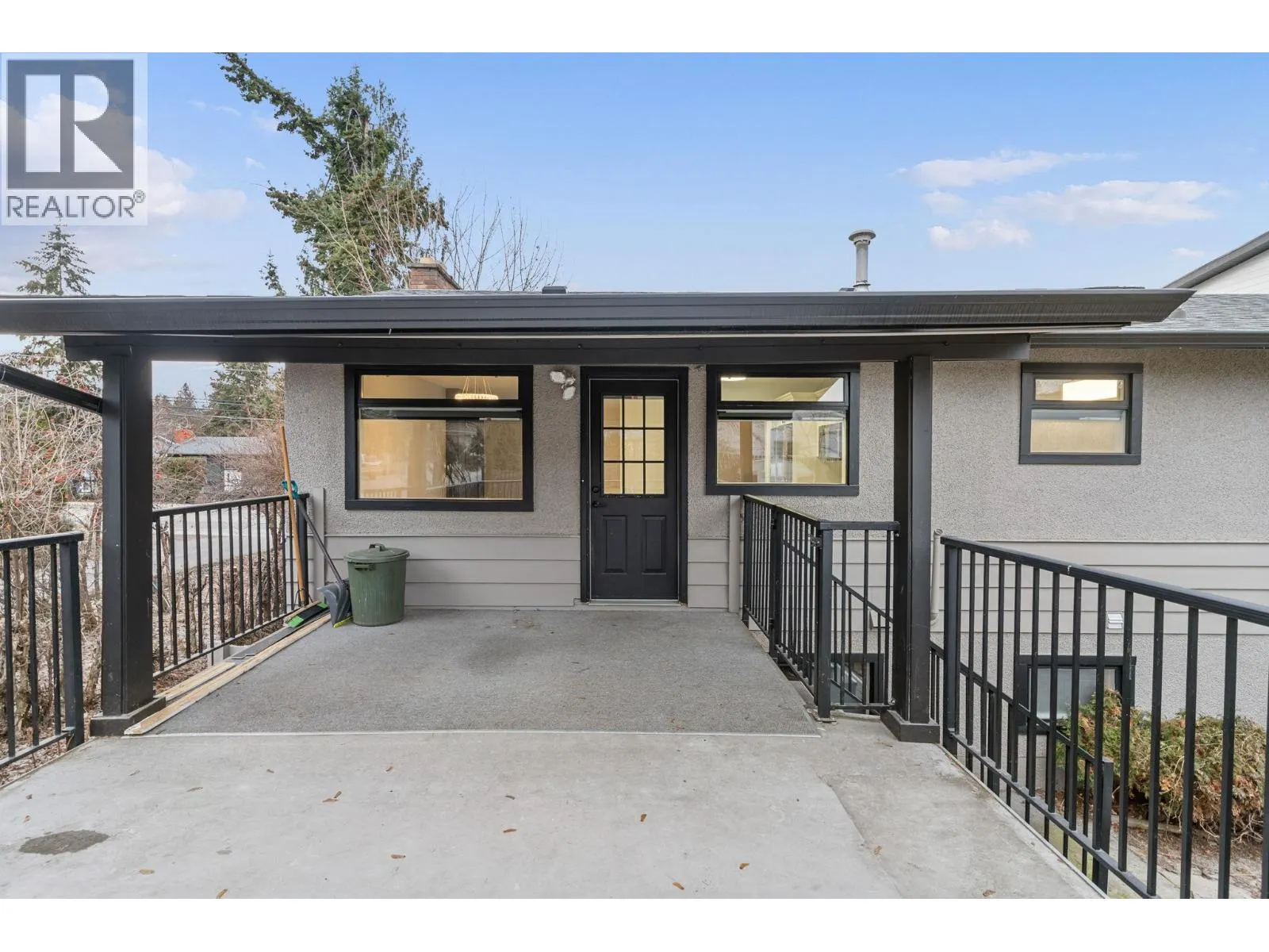 4611 Gordon Drive