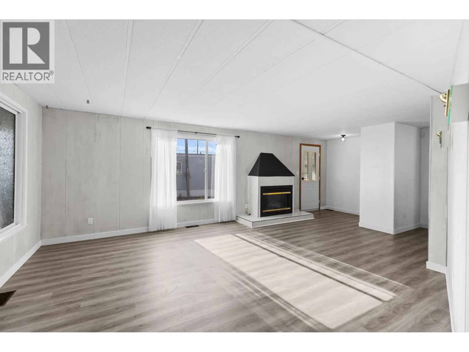 9904 74th Avenue Unit# 6A