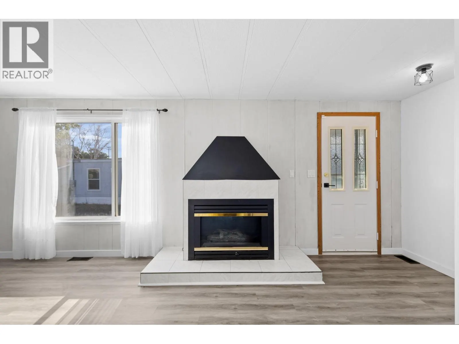 9904 74th Avenue Unit# 6A