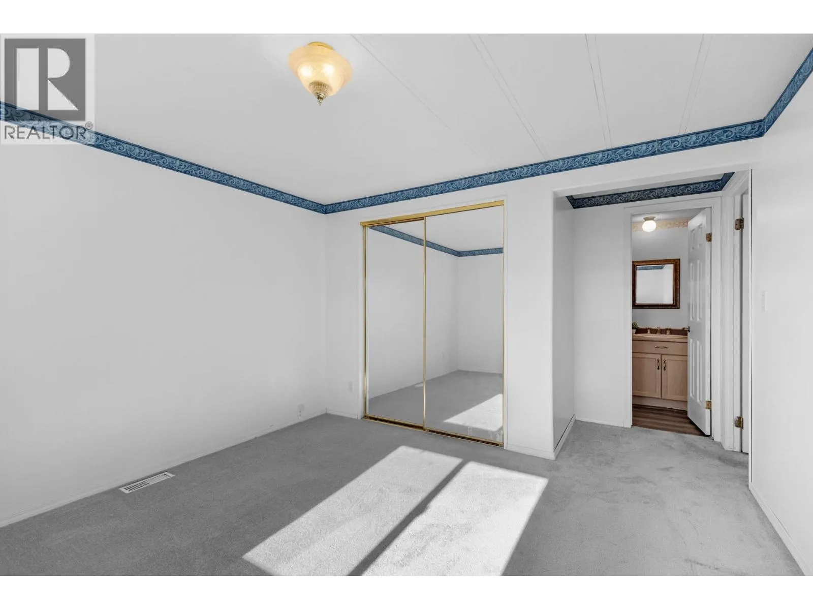 9904 74th Avenue Unit# 6A