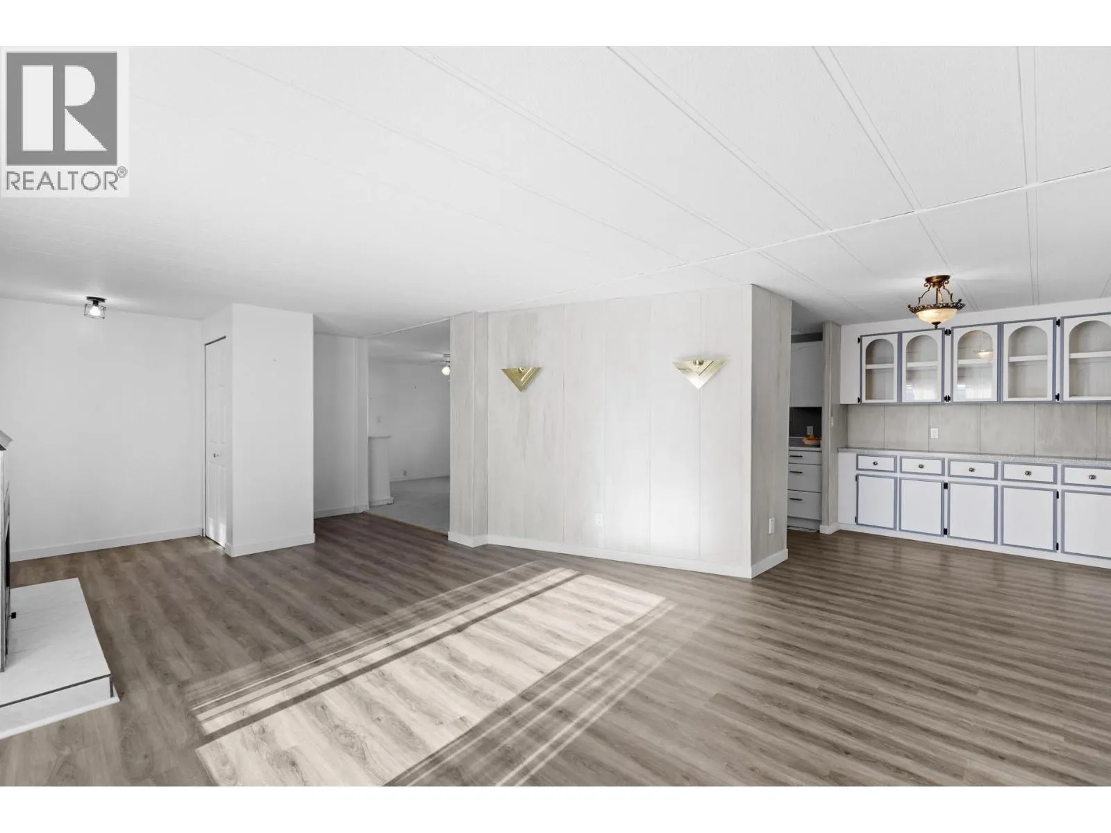 9904 74th Avenue Unit# 6A