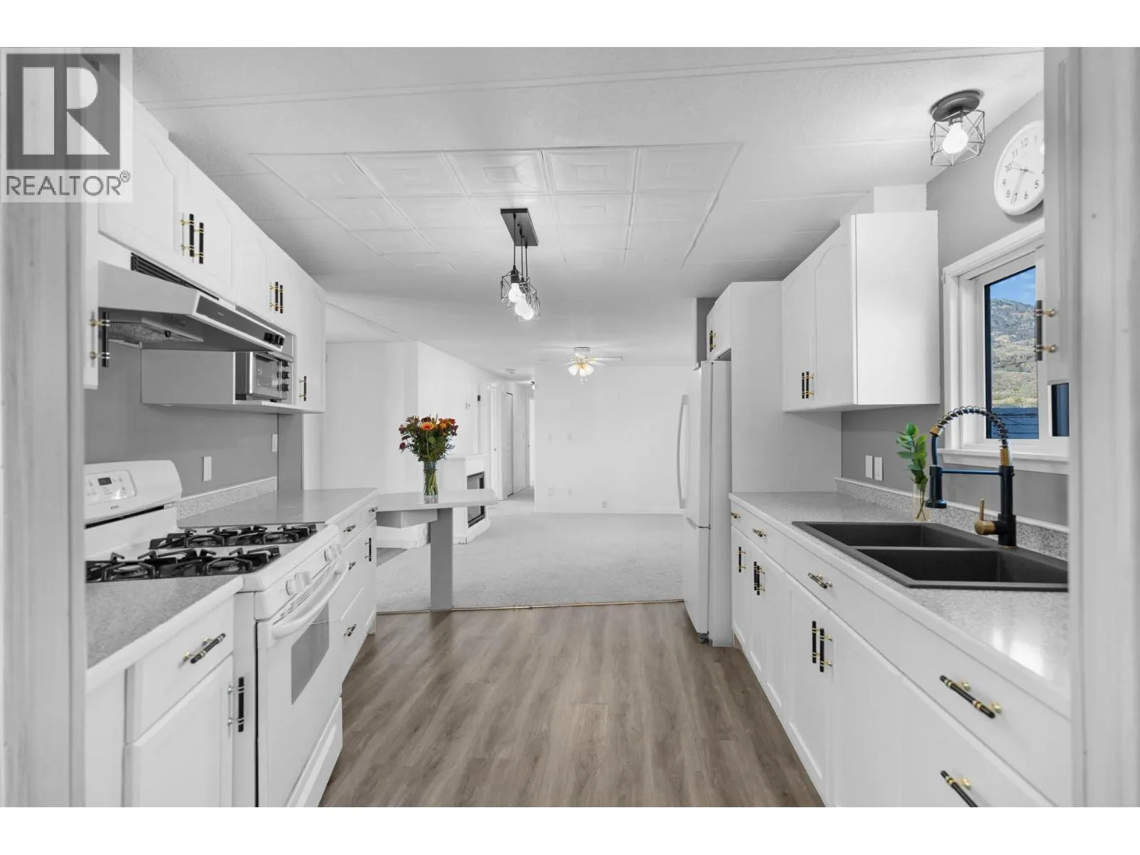 9904 74th Avenue Unit# 6A