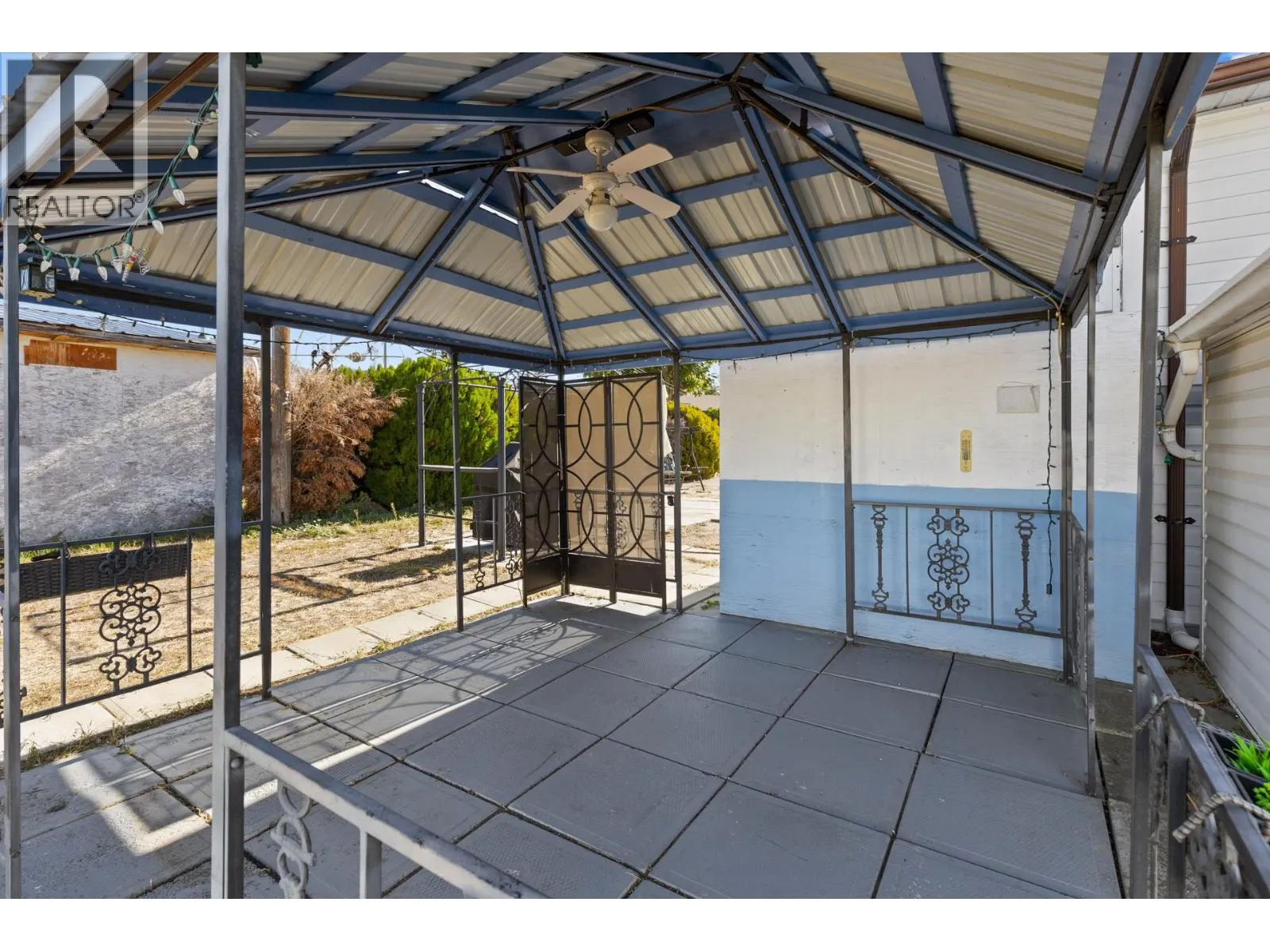 9904 74th Avenue Unit# 6A