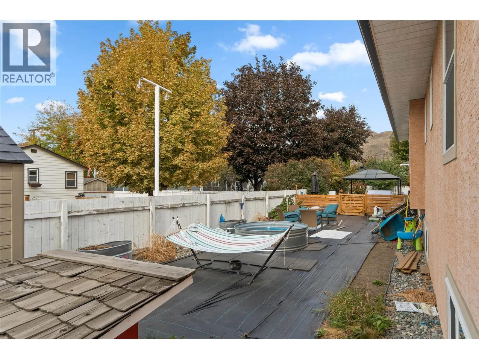 1064 FLEETWOOD Place