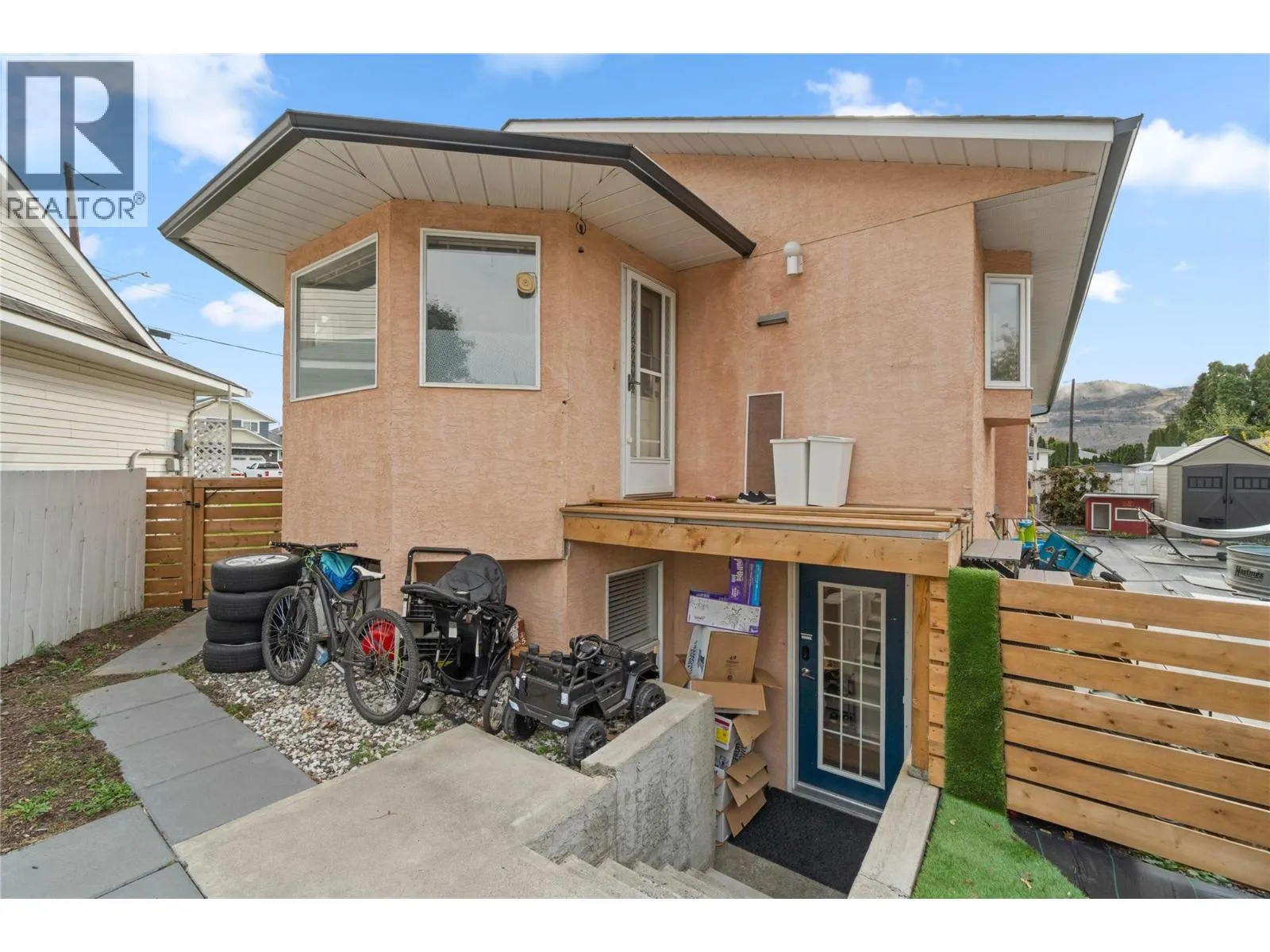 1064 FLEETWOOD Place