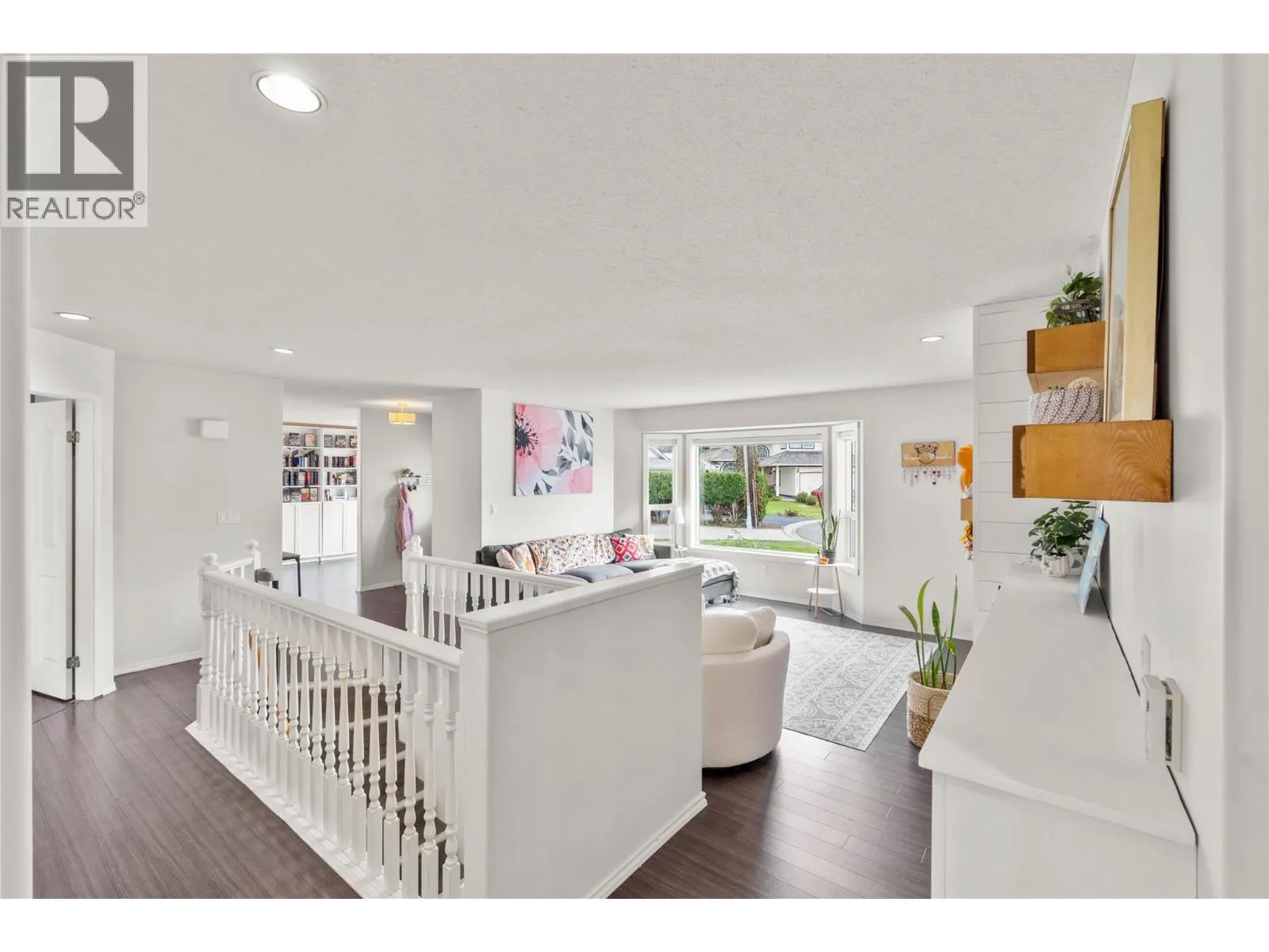 1064 FLEETWOOD Place