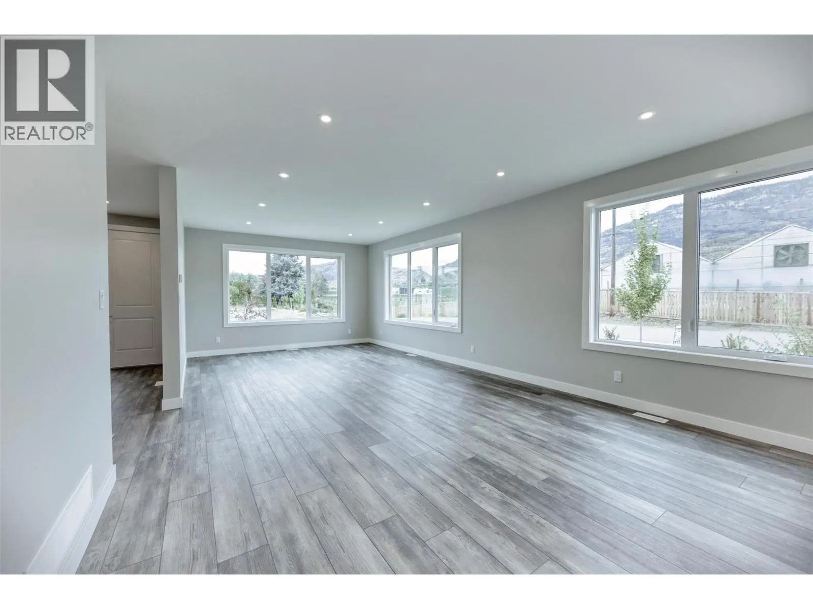 3 Wood Duck Way