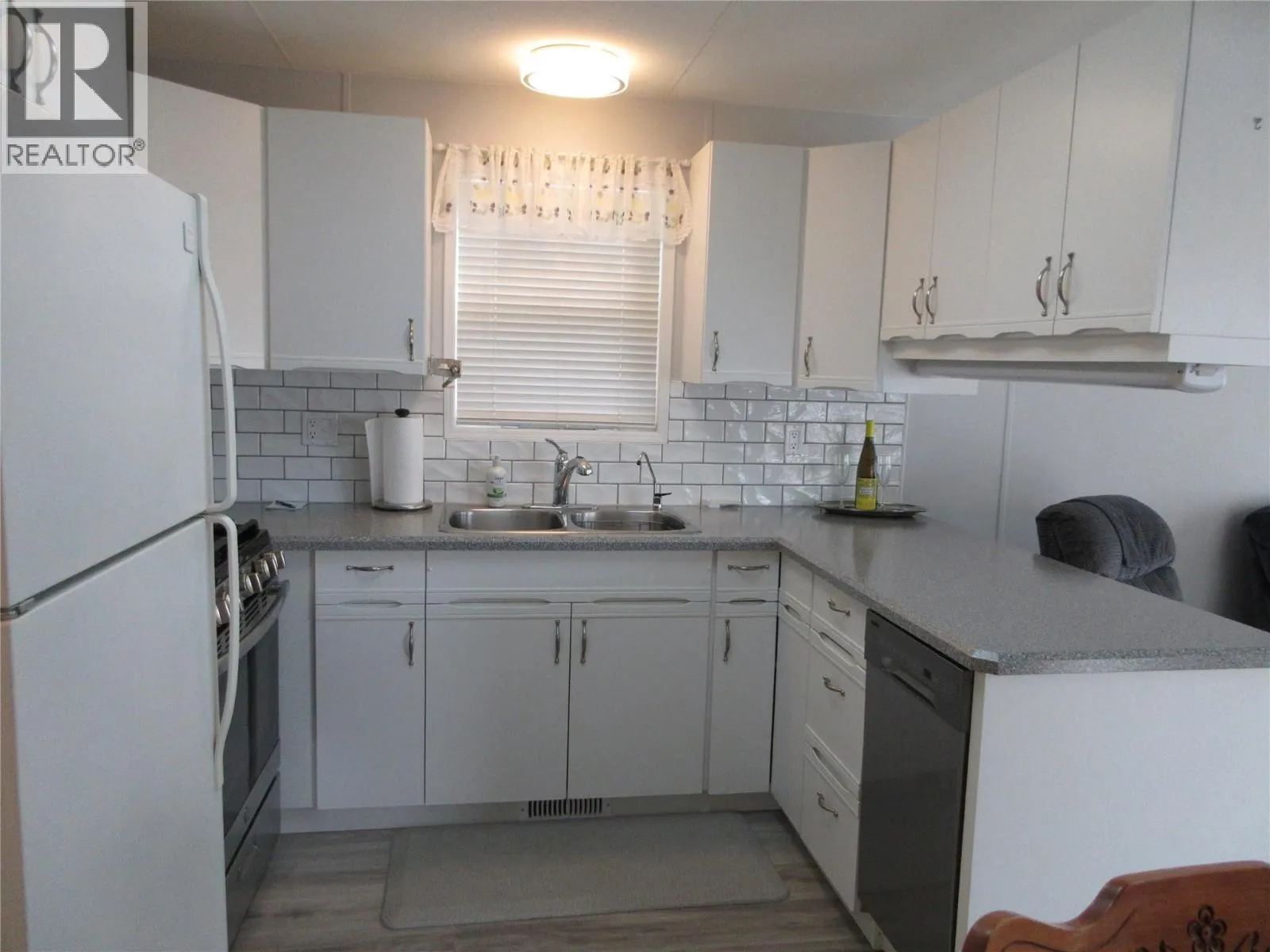 415 Commonwealth Road Unit# 552