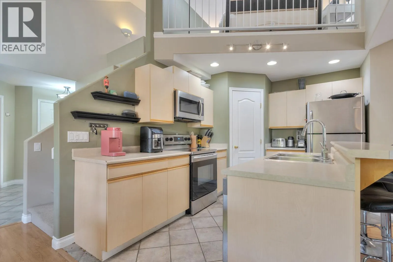 100 Verna Court
